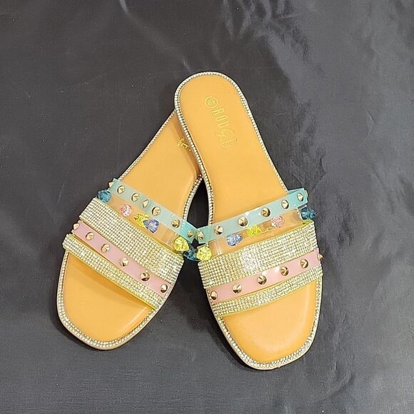 BRAND NEW ROUGE STUDDED RHINESTONES EMBELLISHMENTS SLIDE SANDAL - Picture 13 of 15